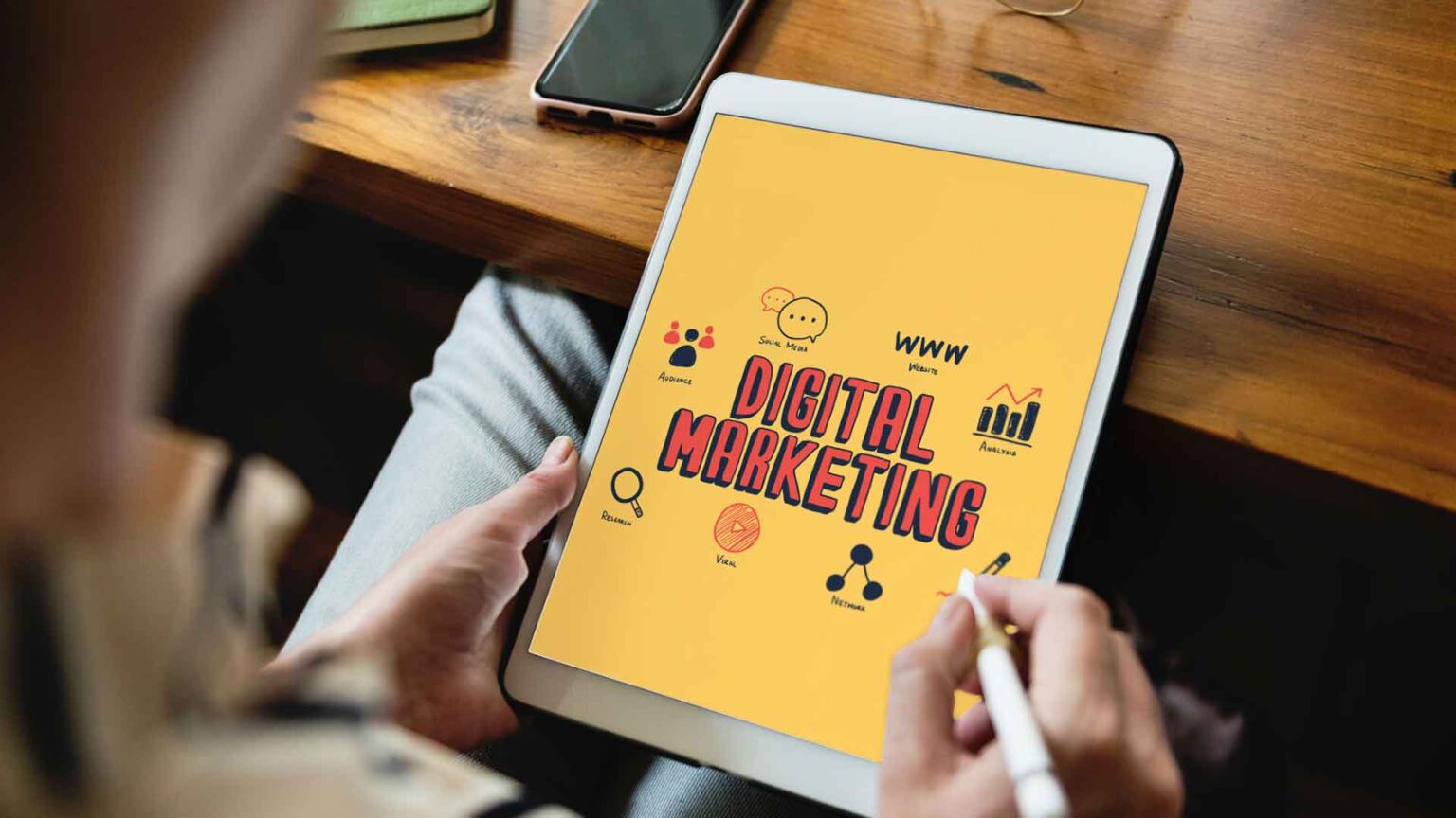 Strategia marketing digitale concessionaria auto moto